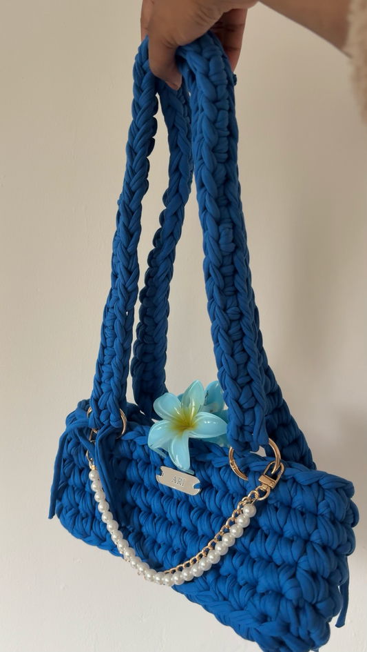 ILA - blue
