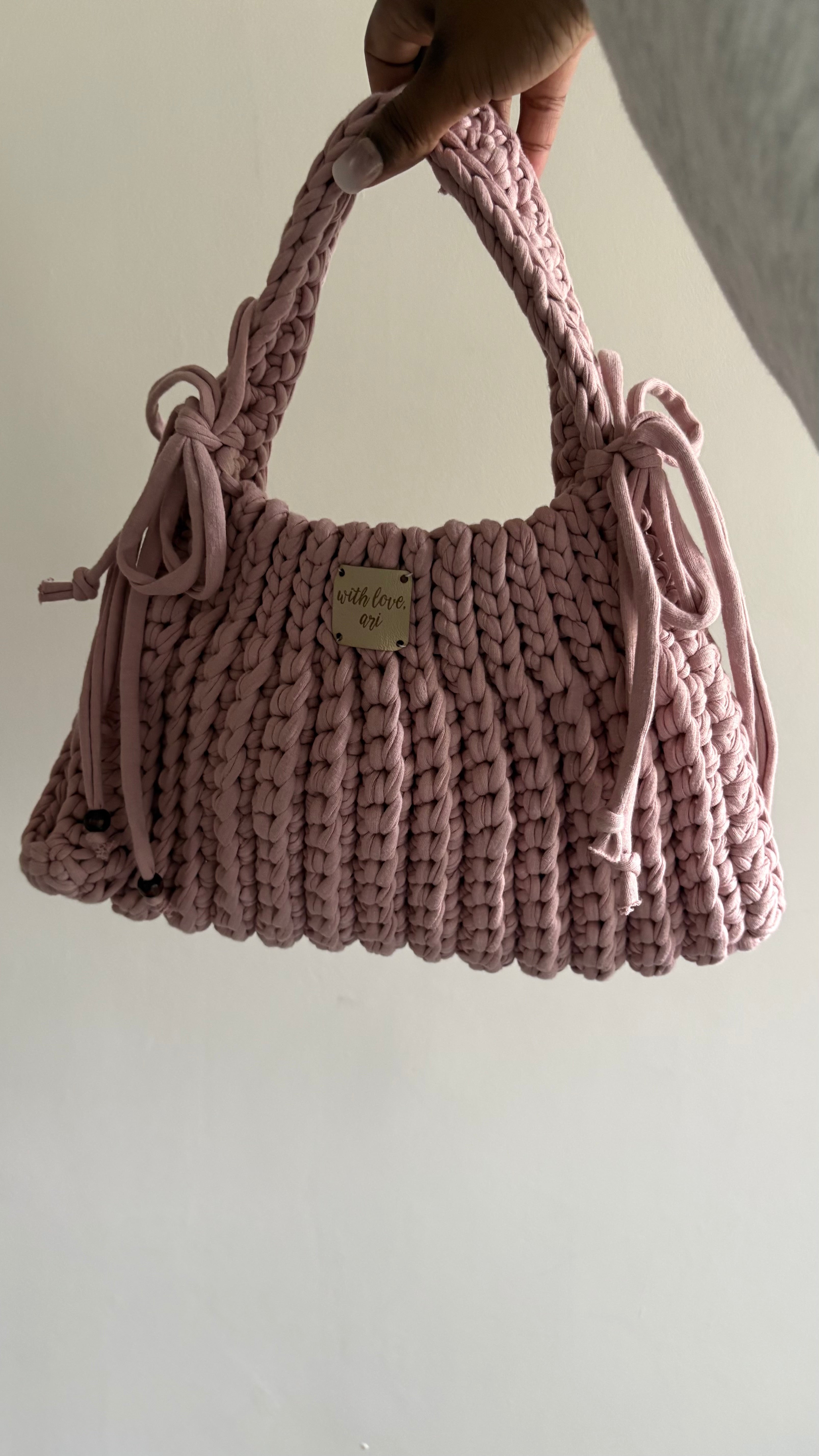 RIBBED TOTE BAG