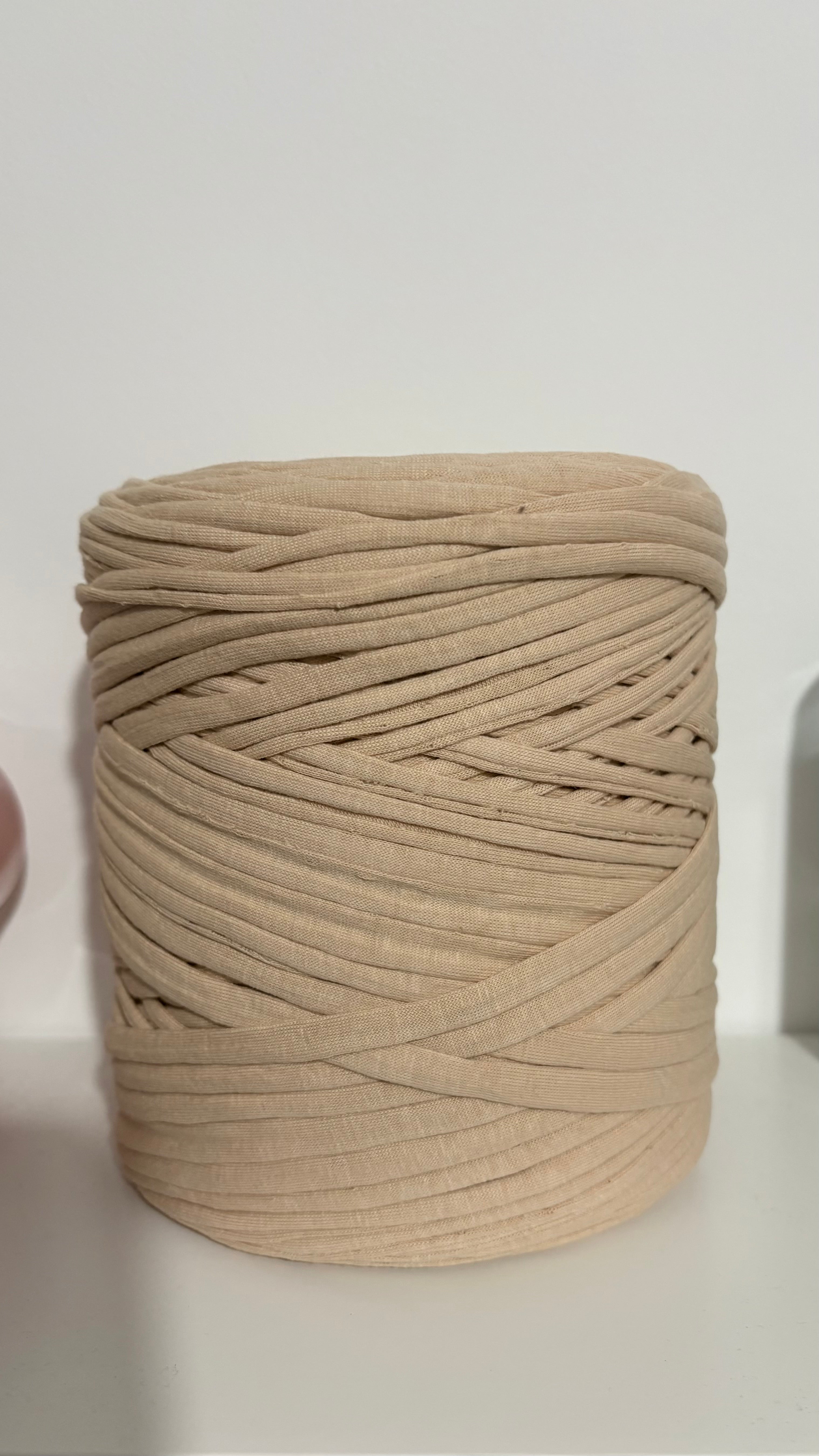 T SHIRT YARN - BROWNS