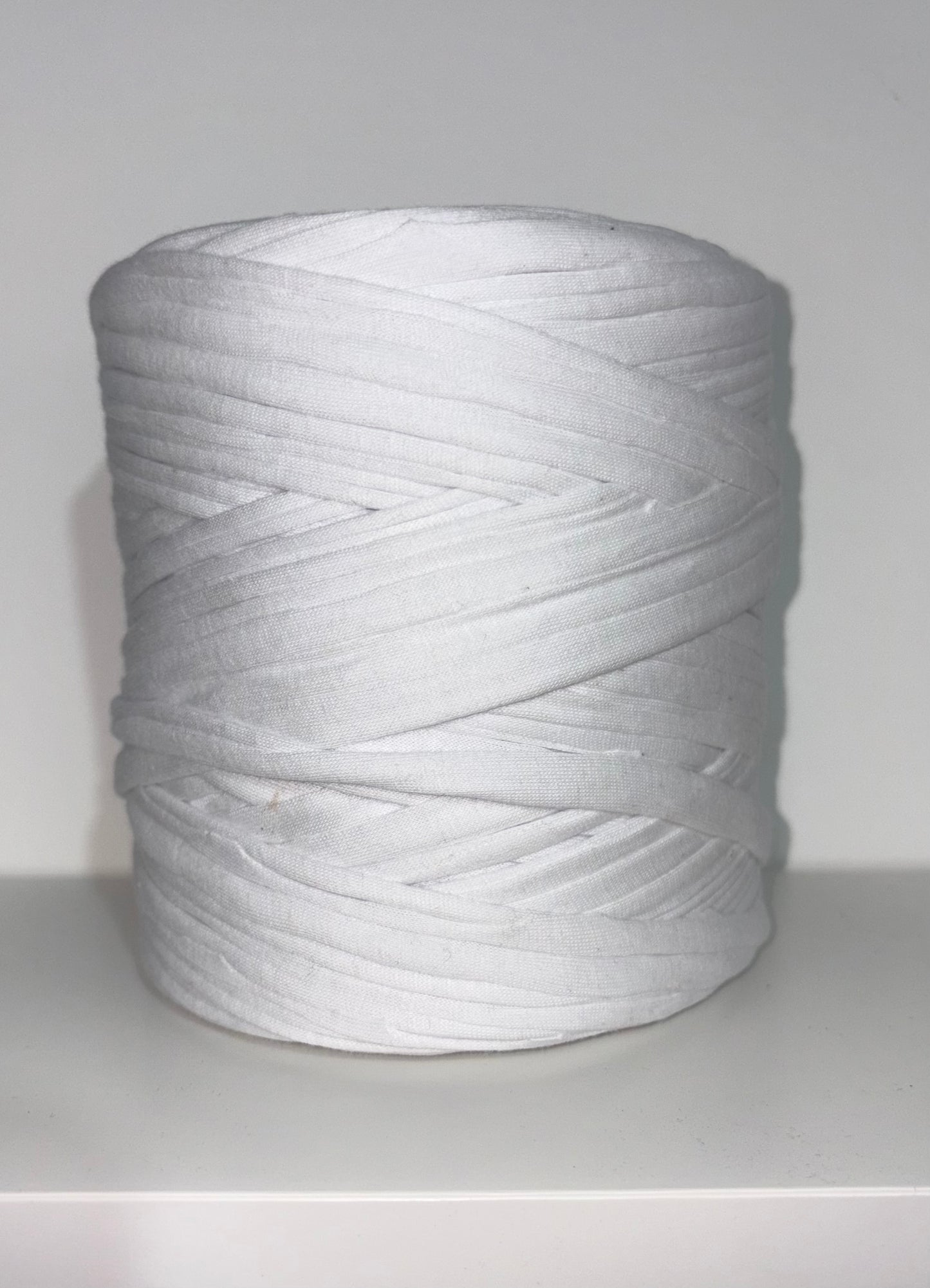 T SHIRT YARN - WHITES