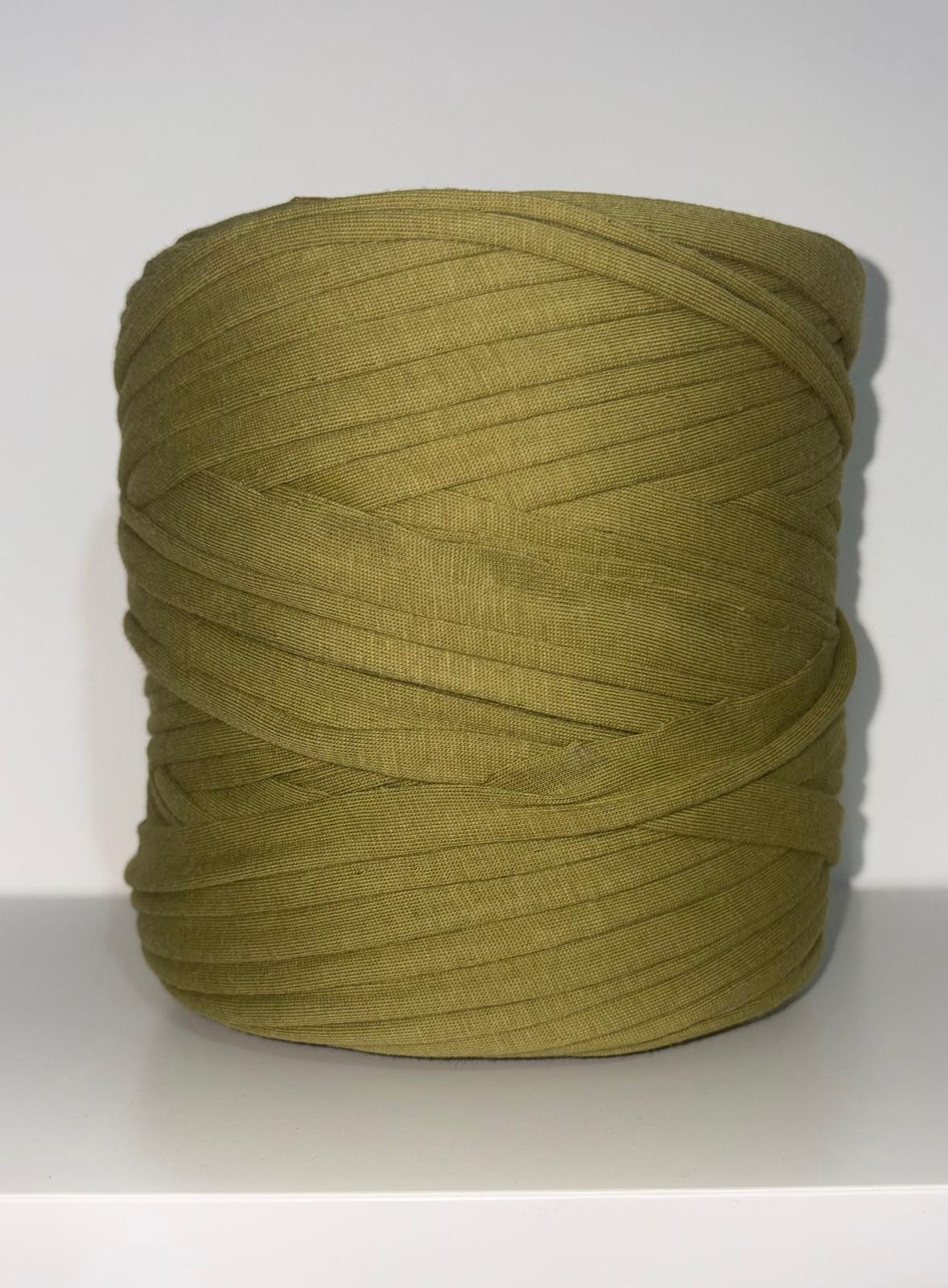 T SHIRT YARN - GREENS