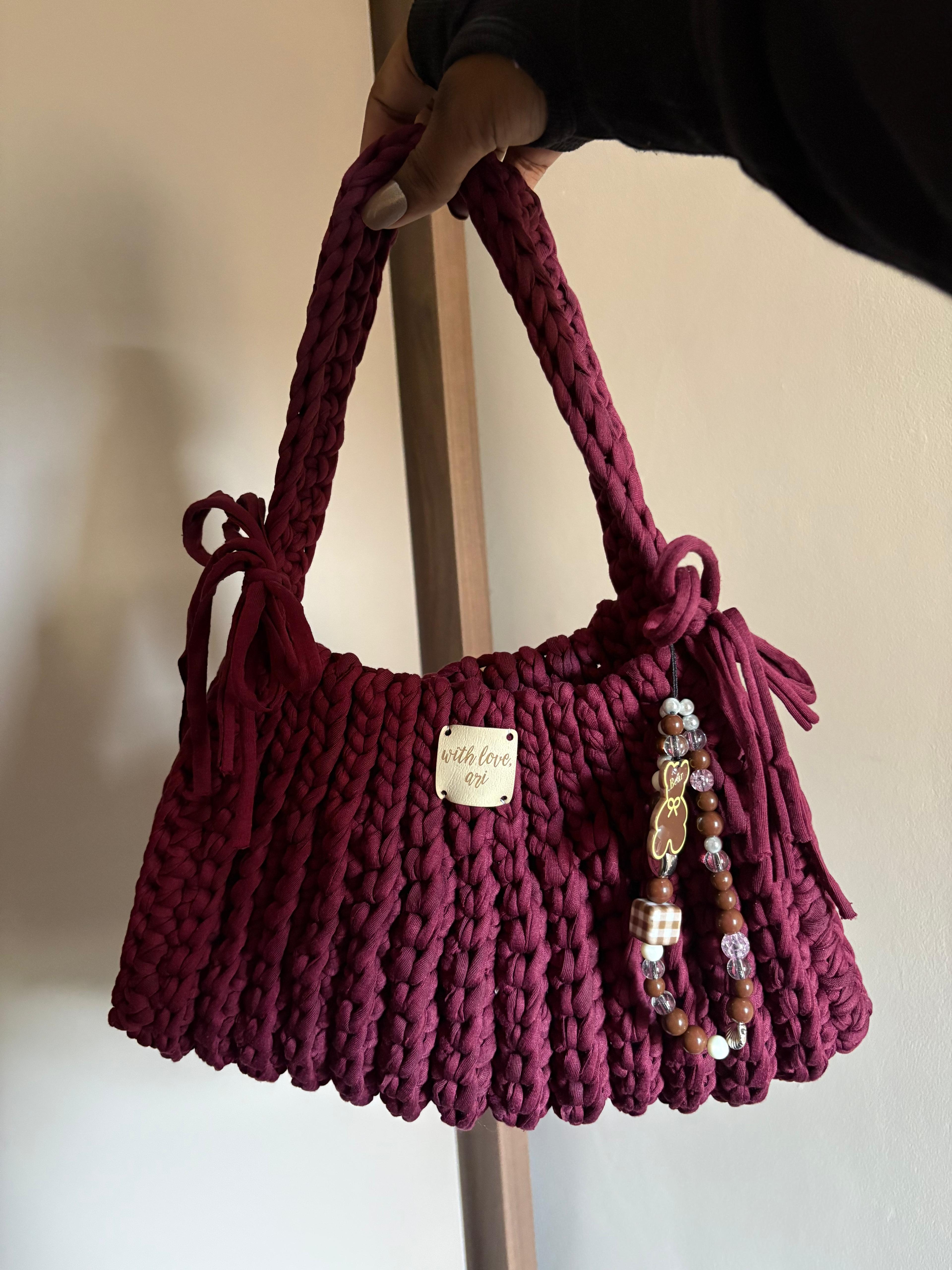 RIBBED TOTE BAG